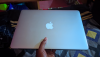 Apple MacBook